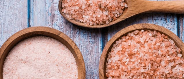 The benefits of Himalayan salt foot treatment for detoxification, relaxation, and stress relief -Loft Thai Spa